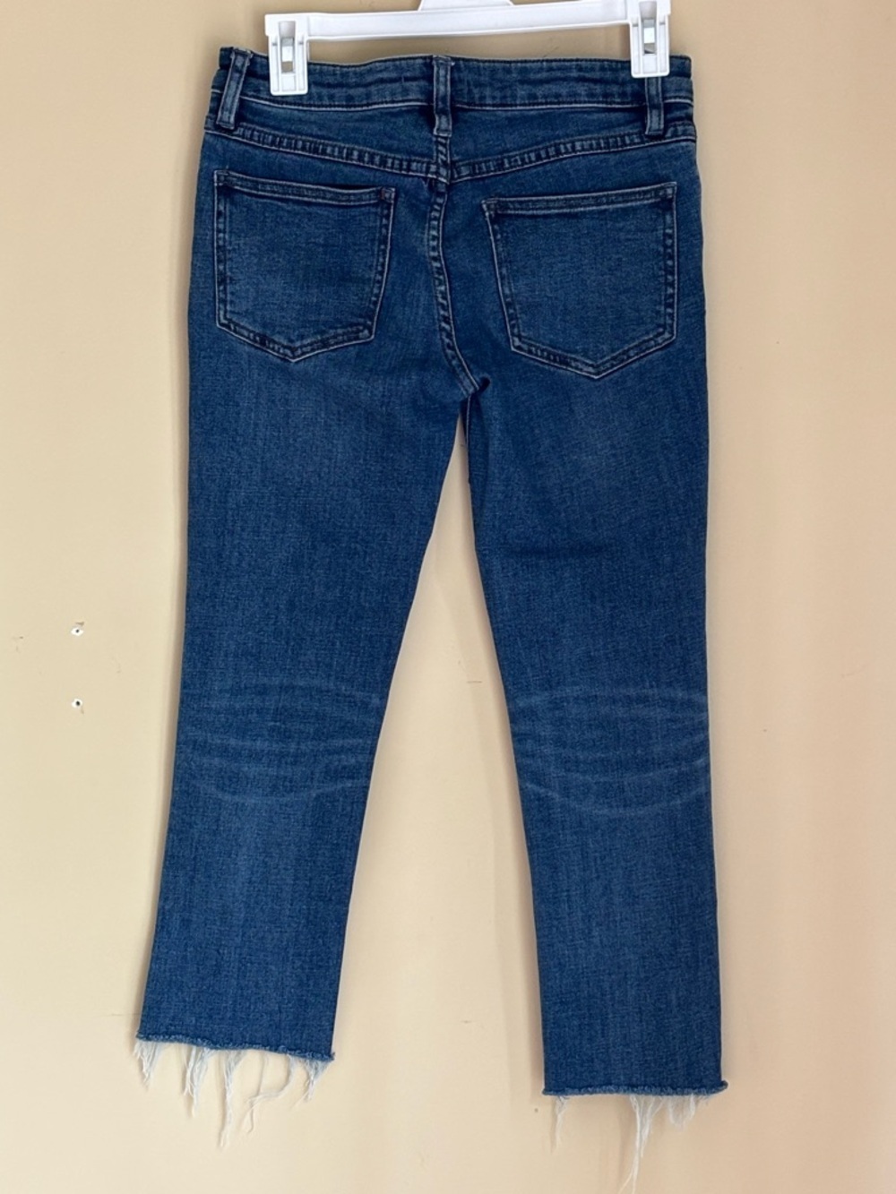 Free People Raw Hem Cropped Skinny Jeans Size 26 Medium Wash Stretch Denim - Picture 3 of 5